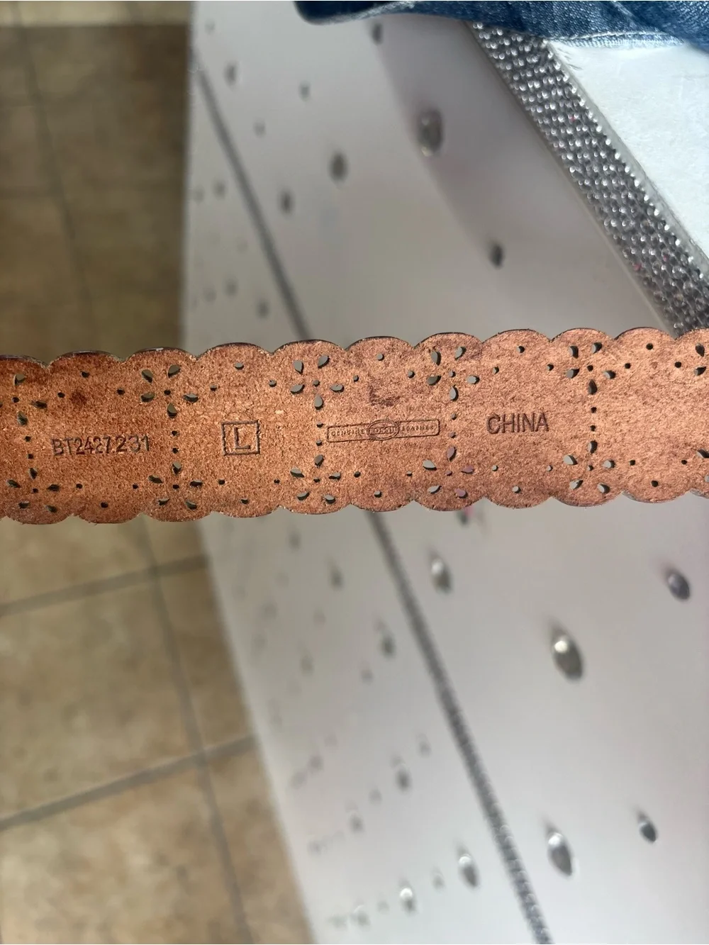 Vintage Fossil Tan Laser-Cut Leather Belt with Metal Buckle